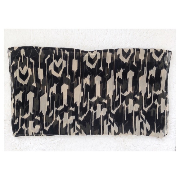 Infinity ♥️ Wrap/ Scarf By Mystique - Picture 7 of 7